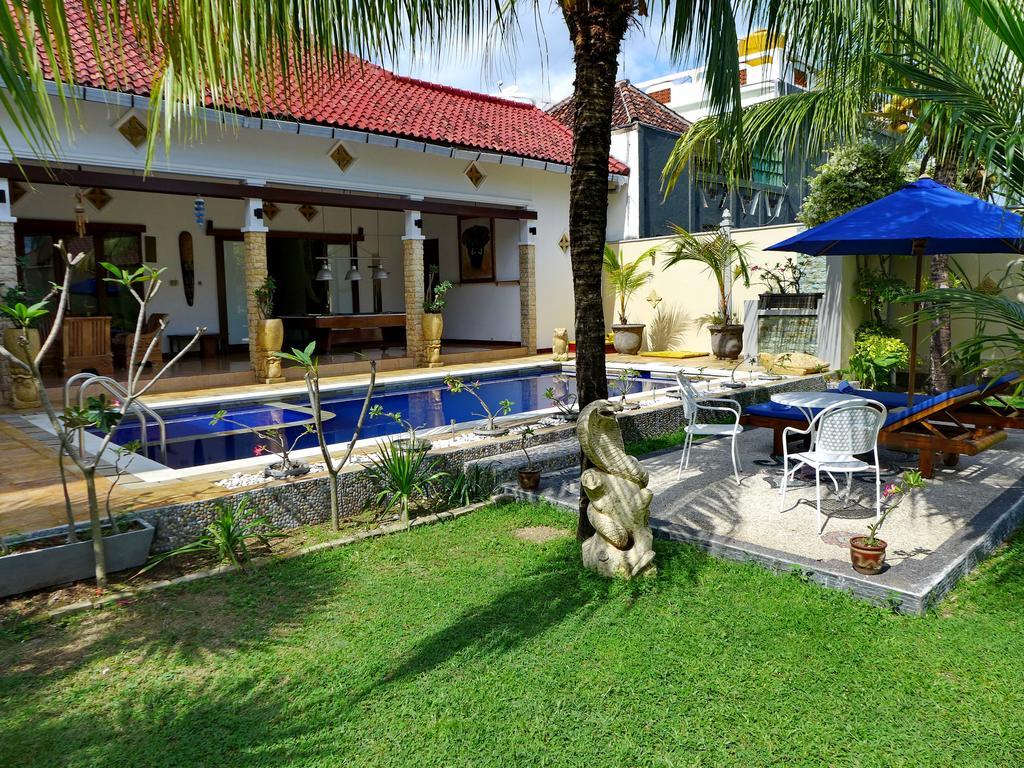 Villa Stella Garden Senggigi Exterior photo