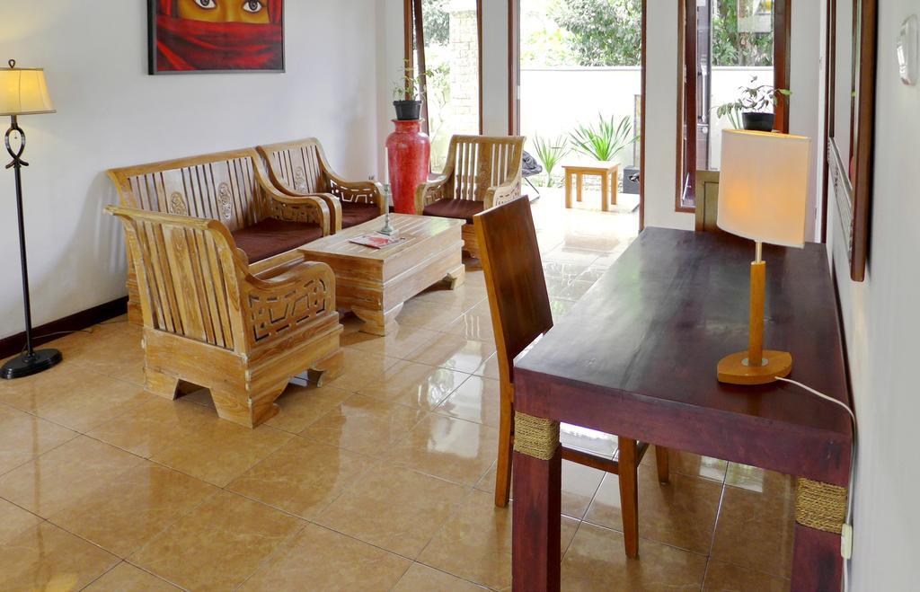 Villa Stella Garden Senggigi Exterior photo