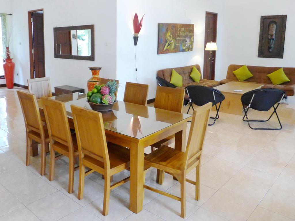 Villa Stella Garden Senggigi Exterior photo